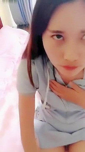 Young Asian Girl Webcam
