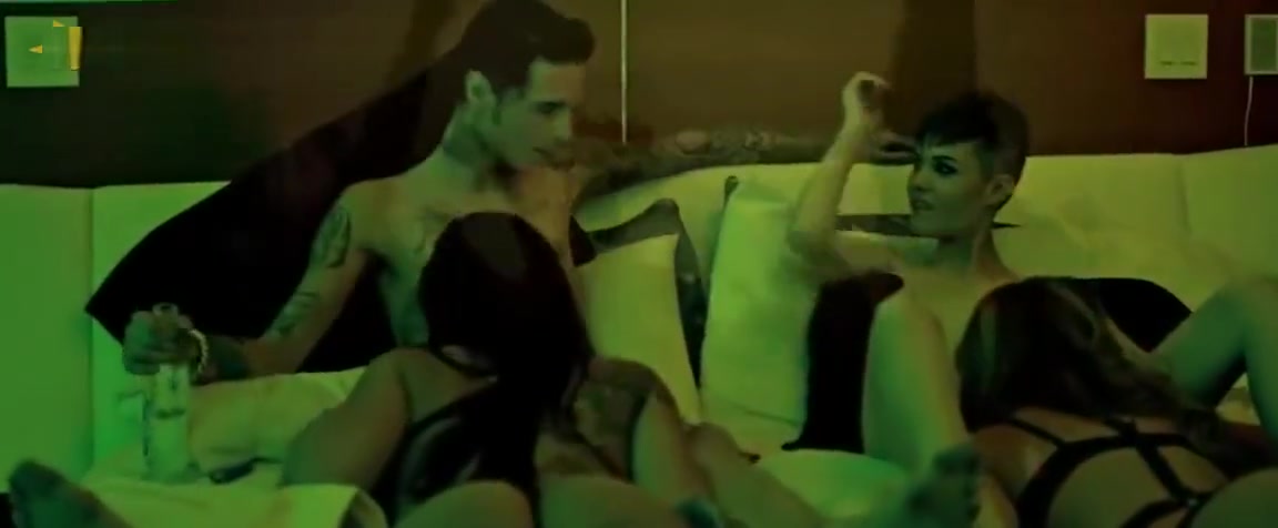 Free Video of : Cortney Palm nude, Kristen Dugas nude - American Satan (201...